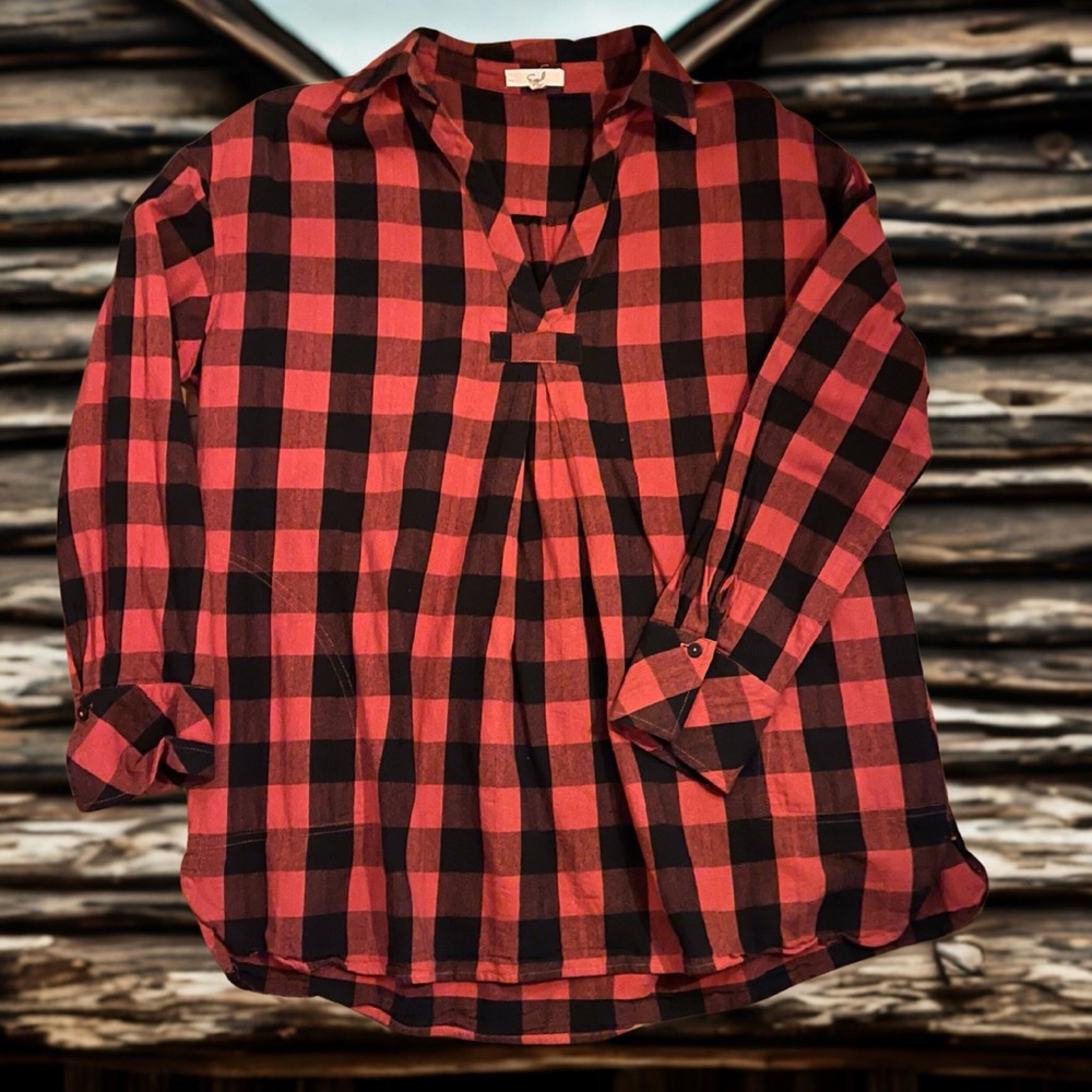 Easel boutique brand Red and Black Plaid Button-Up Shirt woman’s L